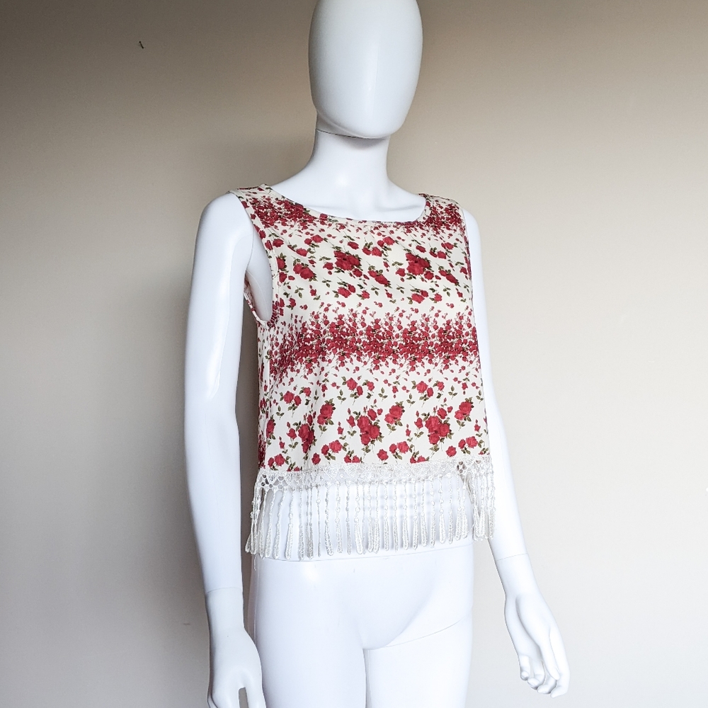 Floral Lace Fringe Crop Top